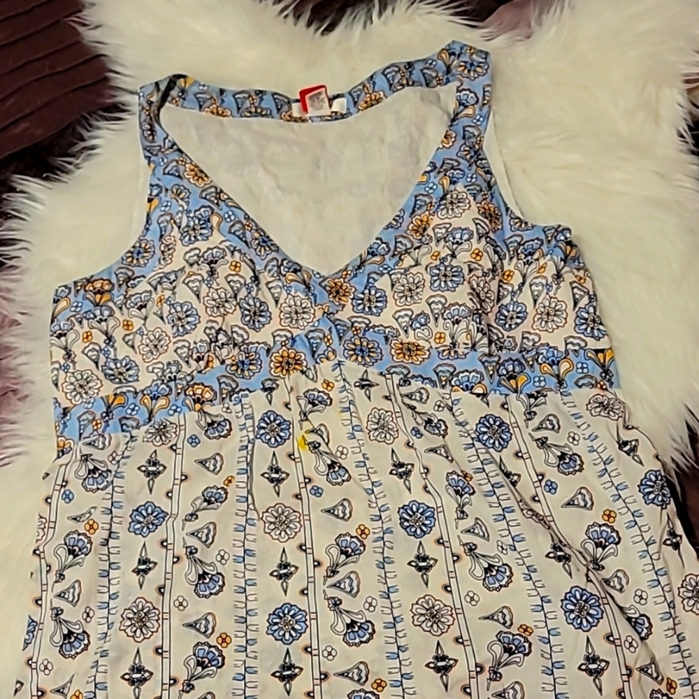 Size 12 top Anne Taylor loft
